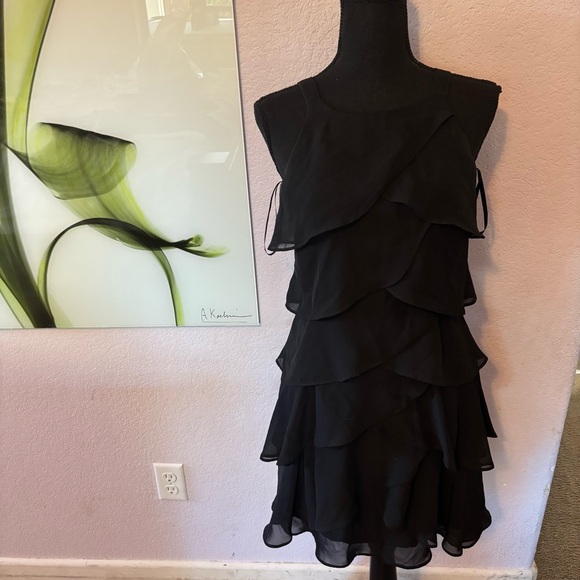 White House Black Market Dresses & Skirts - Black dress size 00
